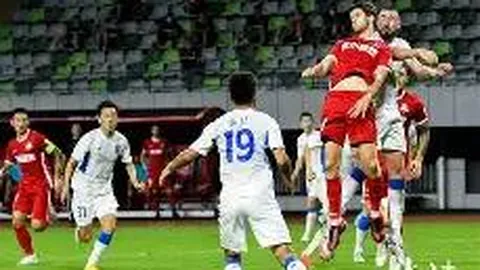 席尔瓦卡瓦尼赛季落幕将告别球队